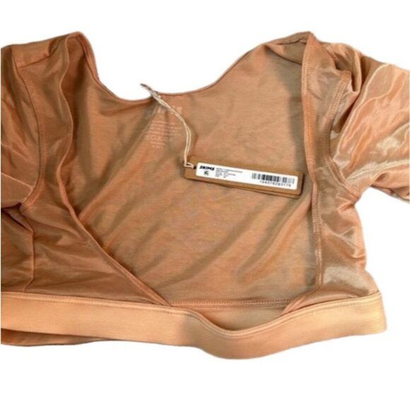 Skims XS Barely There Shapewear Arm Shaper Open Bust Clay NWT - Picture 2 of 7